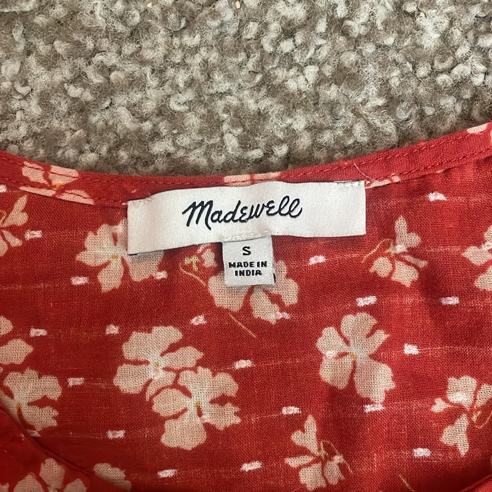 Madewell Red Cotton Floral Short Sleeve Button Down Blouse - Picture 5 of 5